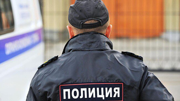 Девочка принесла в школу пистолет и захотела расстрелять одноклассников