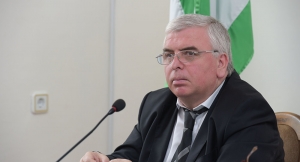 Первый вице-премьер Абхазии Даур Аршба ушел в отставку