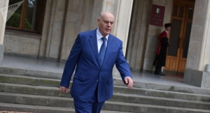 Президент Абхазии ушёл в отпуск