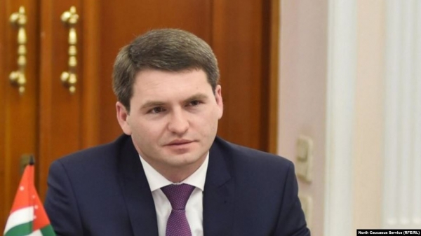 Джансух Нанба: "Поступления в бюджет резко сократились"