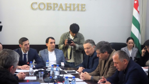 Две машины скорой помощи будут приобретены для станции Скорой помощи Сухума