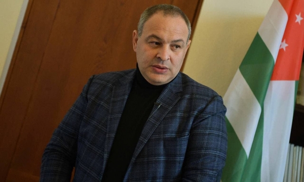 «Отмалчиваться дальше не получится, ни вам, дорогие власти, ни нам - оппозиционерам! Страна на грани»