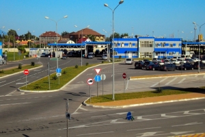 Зураб Ашуба: на границе налажена схема движения грузового транспорта