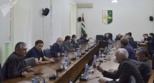 Депутаты Парламента не приняли постановление по инциденту со стрельбой в Сухуме