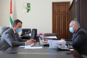 Владимир Делба: бюджет исполняется с профицитом