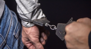 Суд продлил срок ареста обвиняемых в ограблении банка в Сухуме