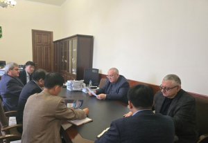 Александр Анкваб принял делегацию корпорации «Мангенбон» из КНДР