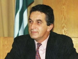 К 75-ЛЕТИЮ В.Г. АРДЗИНБА. Память о великом национальном лидере