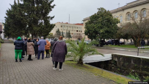 «Мы настаиваем на отставке правительства»