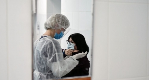 Рост числа случаев и очереди на тест: что обсуждали в Оперштабе по COVID-19