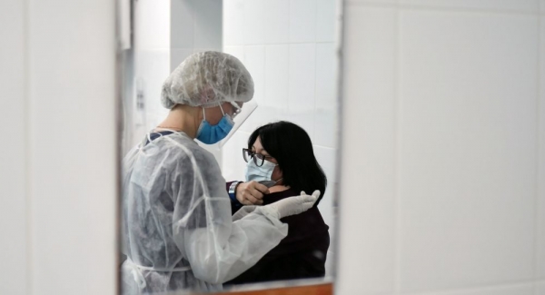 Рост числа случаев и очереди на тест: что обсуждали в Оперштабе по COVID-19