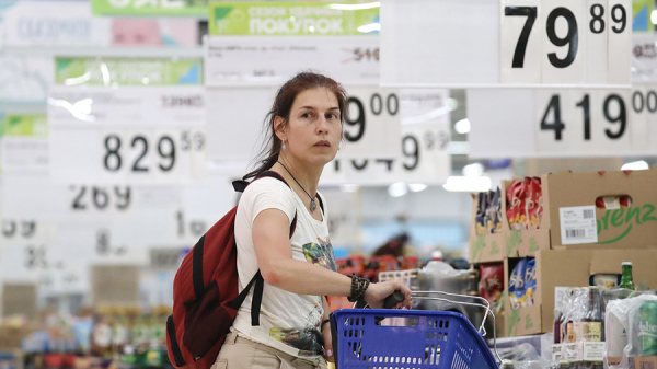 С 1 июля в магазинах перепишут ценники: Какие продукты и товары подорожают, а какие — подешевеют