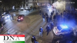Автомобиль перевернулся и загорелся в Сухуме