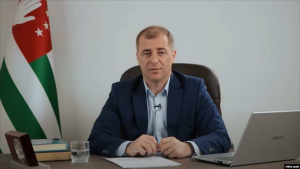 Адгур Ардзинба: «Подготовку к многотысячному митингу мы уже начали»