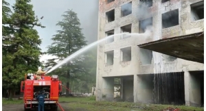 "Пожар" в здании: МЧС Абхазии провело учения в Ткуарчале