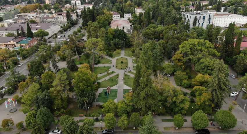Два столичных парка будут переименованы в Абхазии