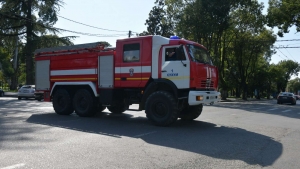 Жилой двухэтажный дом частично выгорел в Сухуме