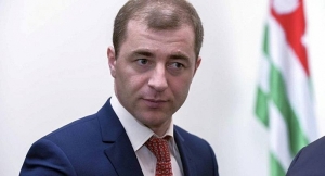 Инициативная группа по выдвижению Адгура Ардзинба кандидатом в президенты зарегистрирована в ЦИК