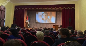 Вечер памяти первого президента Абхазии Владислава Ардзинба прошел в Сухуме