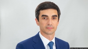 Главу абхазского Минпросвещения лишили статуса «посла доброй воли»
