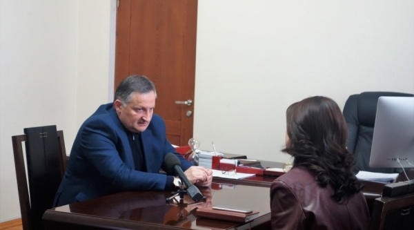 Беслан Эшба: инициирована отмена меры, которая предусматривает верхний предел зарплат