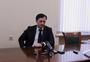 Виталий Габния народным избранникам: не обрекайте нас на путь Палестины, разменявшей земли на деньги