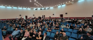 Скопление общественности плохой фон для рейдерского захвата